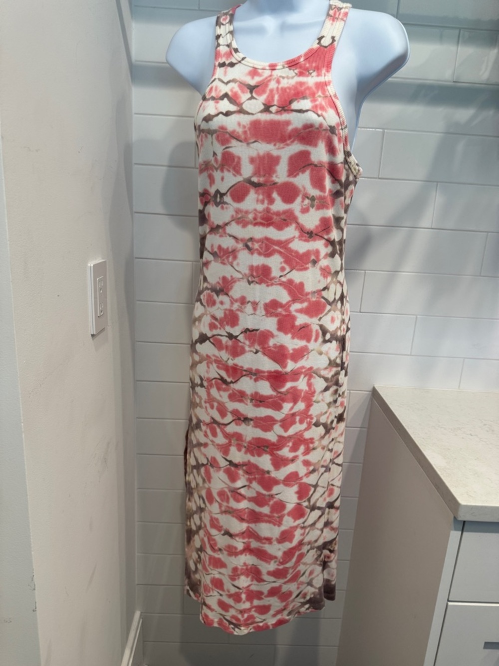 Young Fabulous & Broke Coral and Cream Tie-Dye Maxi Dress